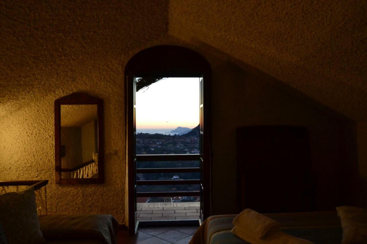 'La Torre Di Adele' Apartment Pianillo Екстериор снимка
